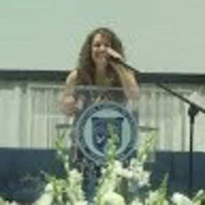 Meet your Posher, Cynthia